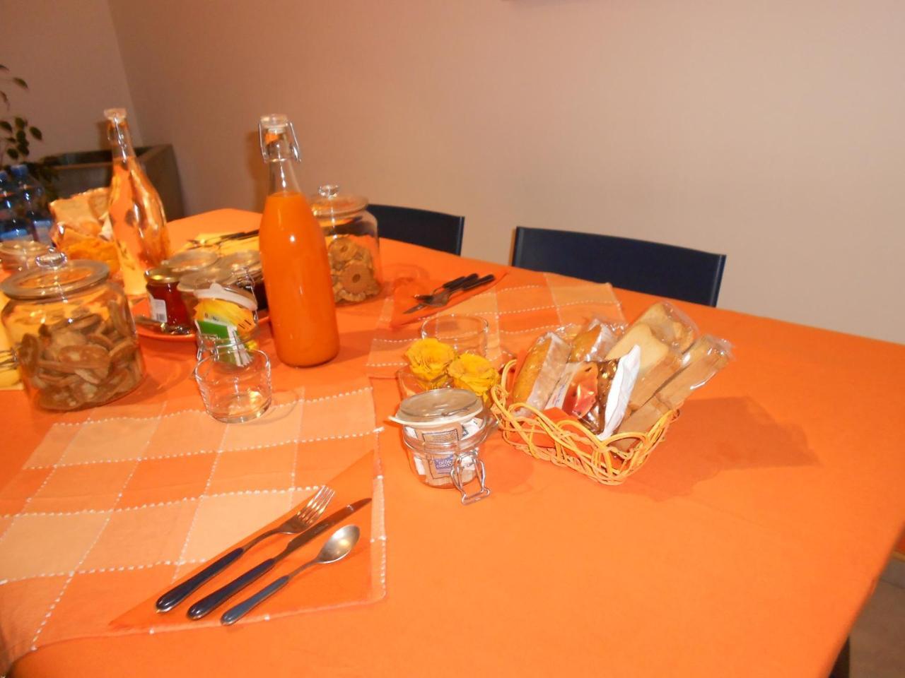 Cantine Cinematografiche Cherasco Extérieur photo